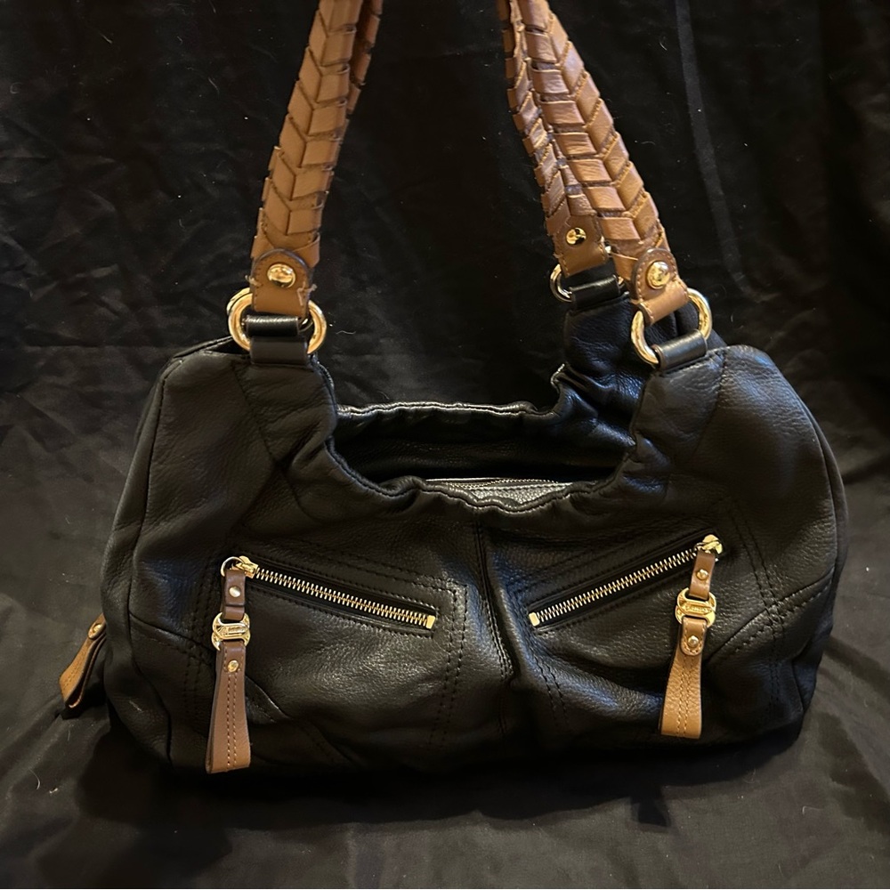 BLACK B MAKOWSKY SHOULDER BAG WITH DOUBLE STRAP